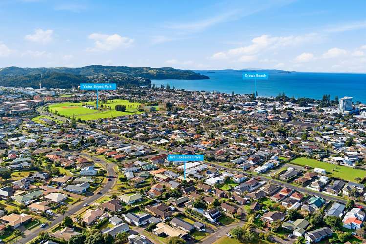 3/28 Lakeside Drive Orewa_13