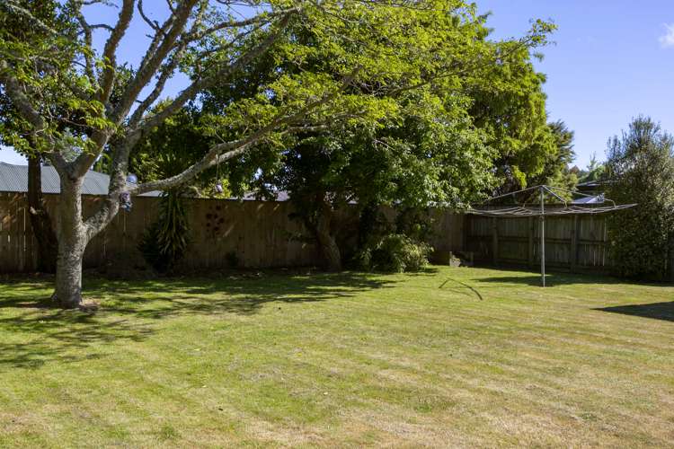 24 Tawa Street Hilltop_21