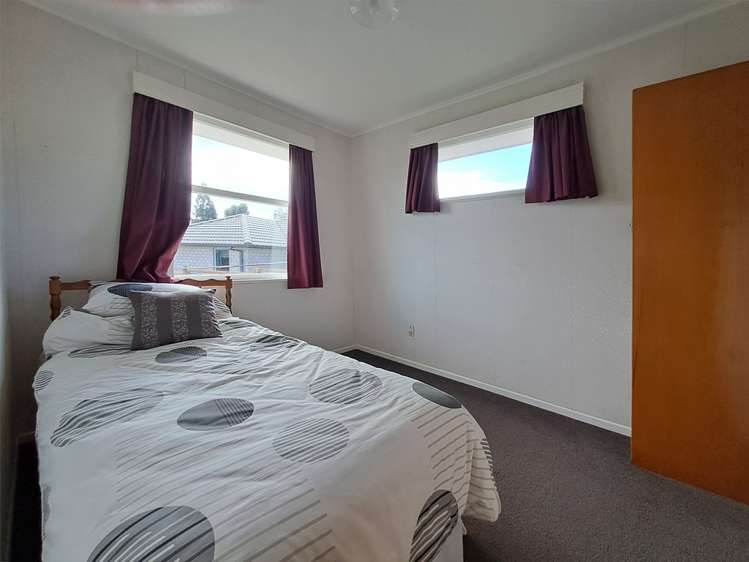 123 Sutherland Road Brookfield_14