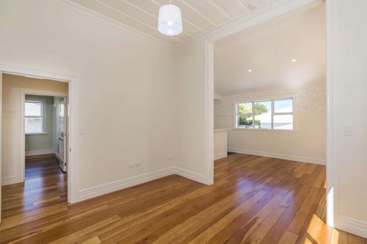 1/1 Balmain Road Birkenhead_3