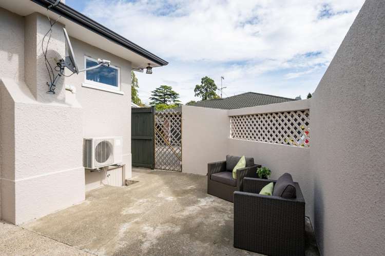 33 Andrew Street Stoke_16