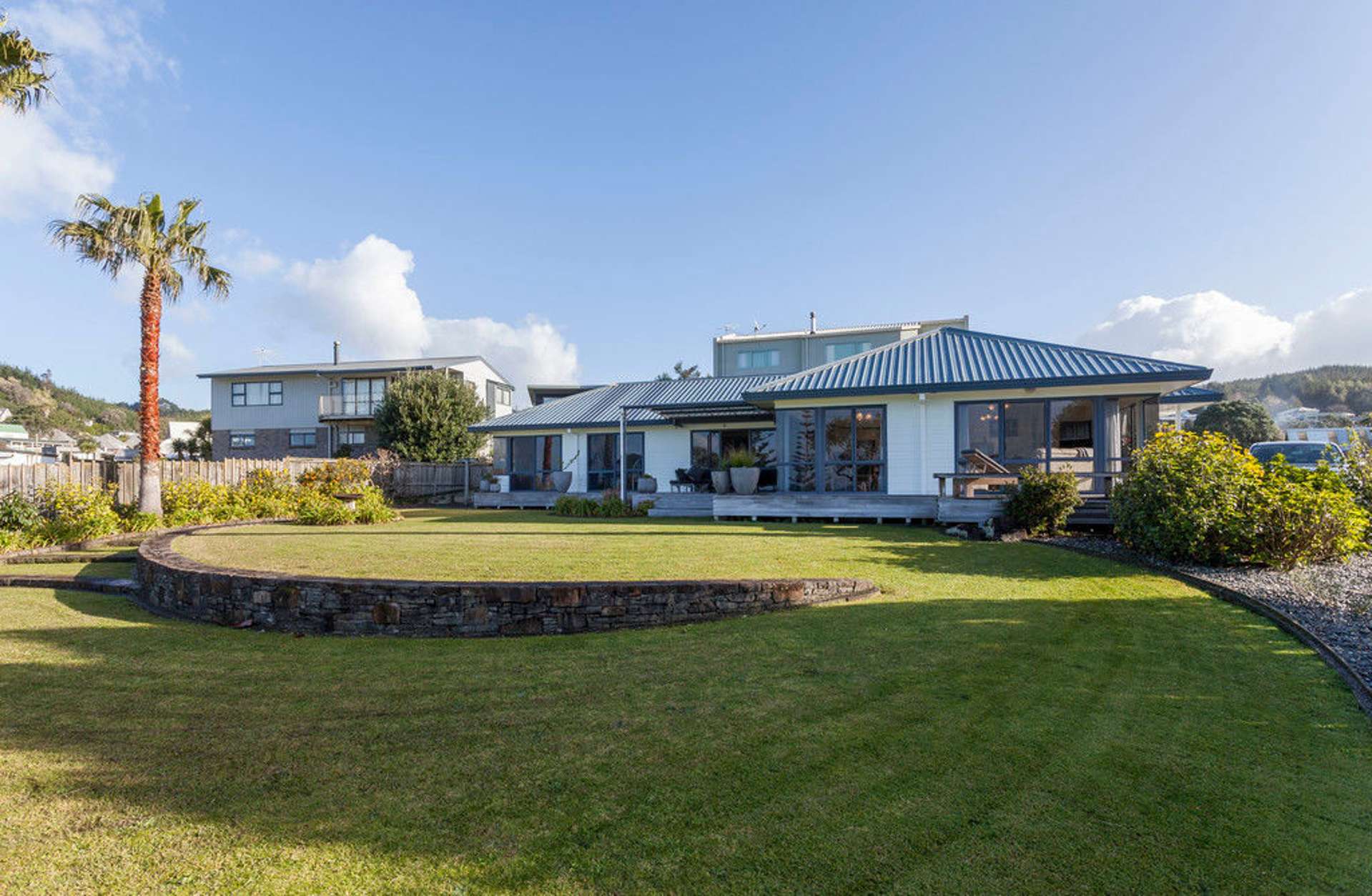 212 Onemana Drive Onemana_0