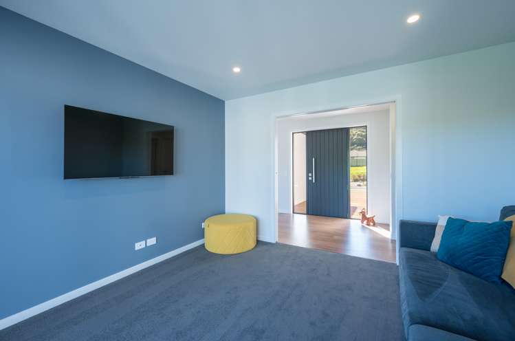 67 Sanctuary Drive Stoke_4