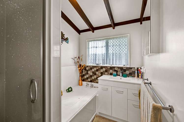 7 Von Tempsky Street Normanby_13