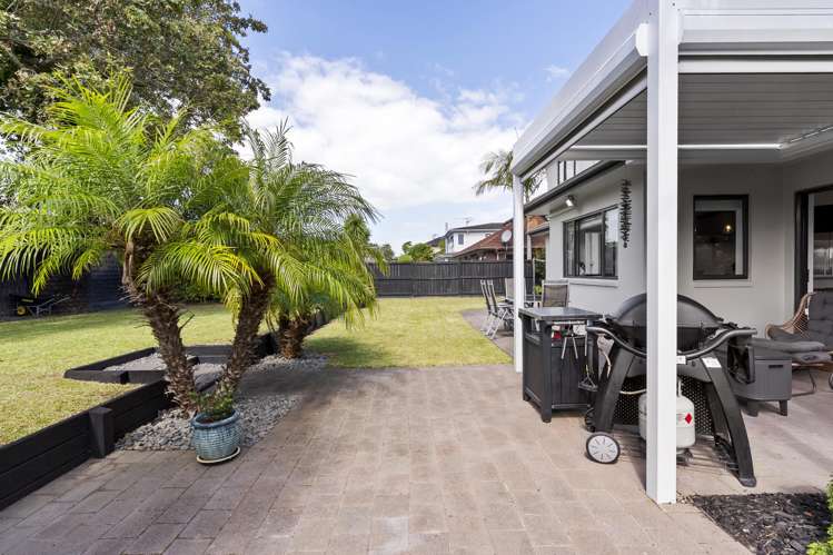 19 Pine Harbour Parade Beachlands_18