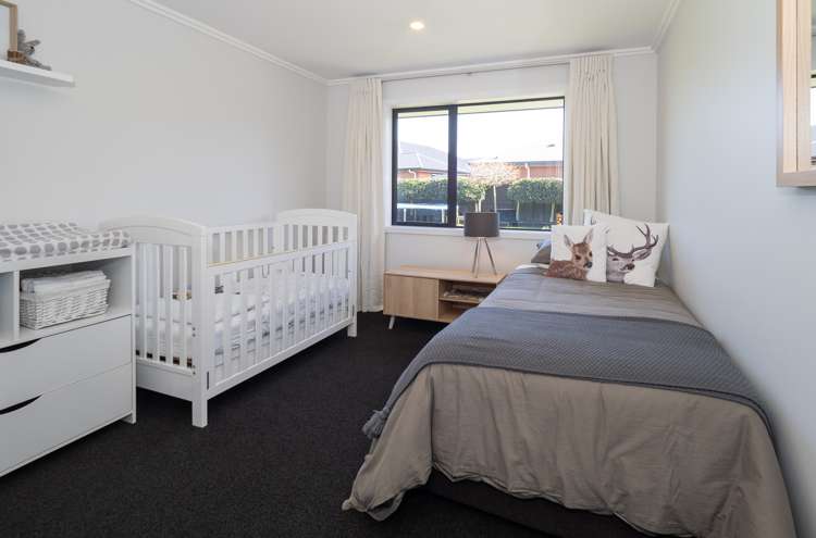 14 Magnolia Drive Netherby_15