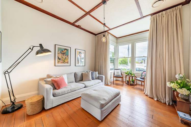 1/25 Nelson Street Petone_2