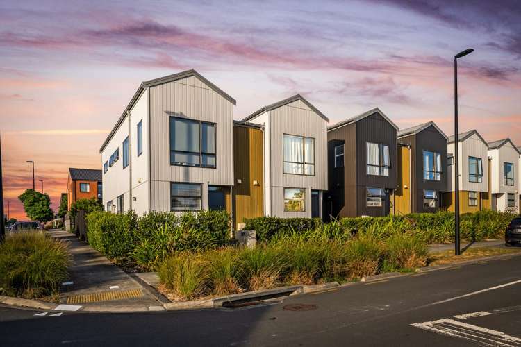 4 Kapia Road Westgate_23