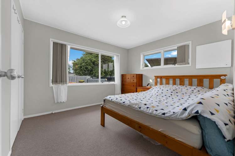 12 Suwyn Place Weymouth_19