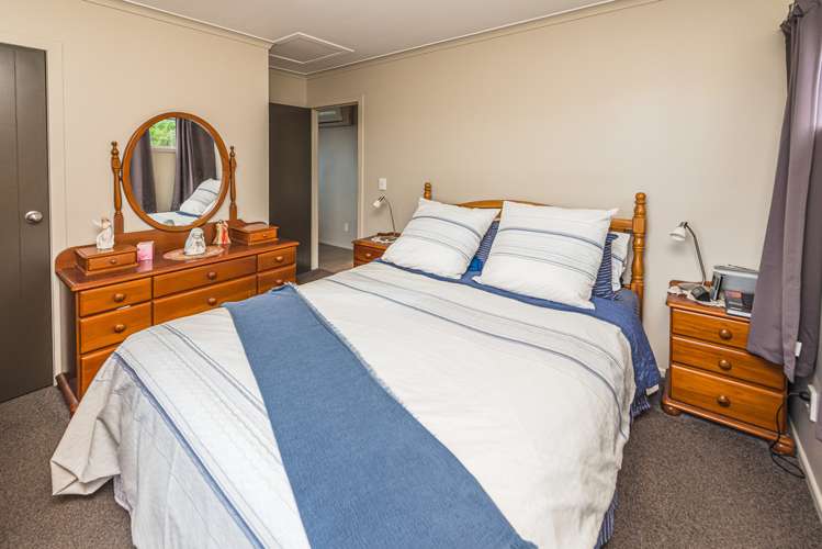 5 Charles Close Springvale_6