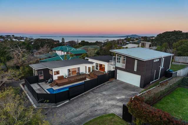 RENOVATORS' DREAM - WELL BELOW CV!