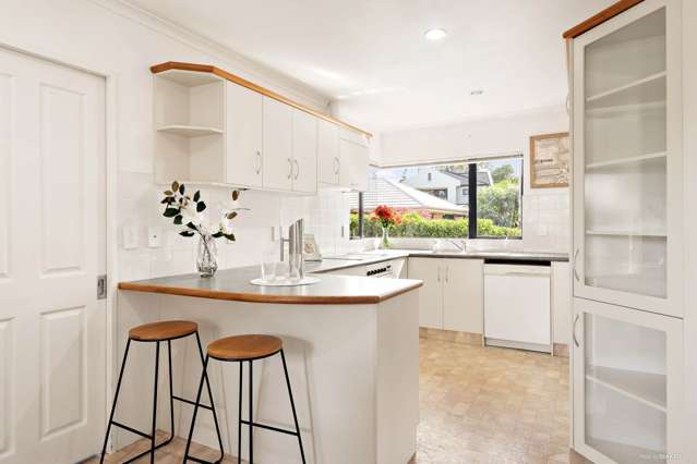 50c Godley Road Green Bay_4