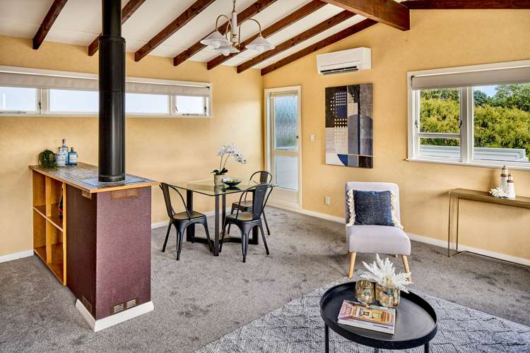 281 Riverside Drive Waterloo_13