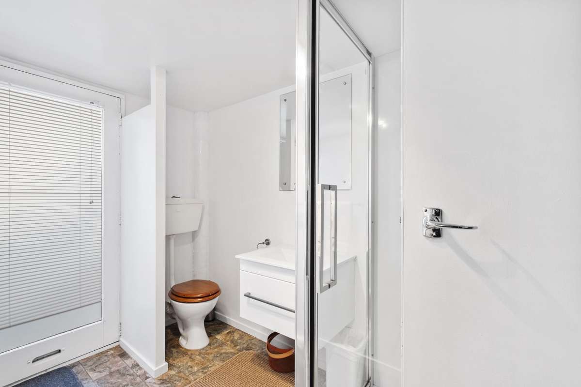 34B Alpine Avenue_5