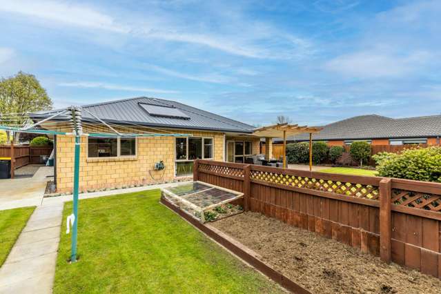 4 Montego Close Shirley_3