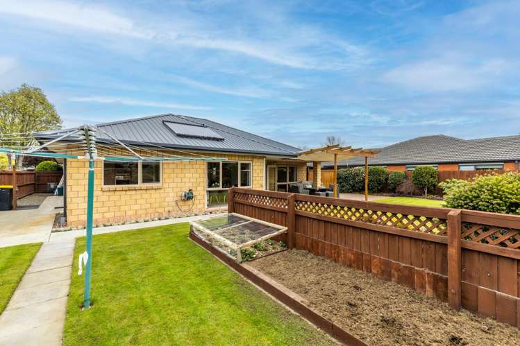 4 Montego Close Shirley_3