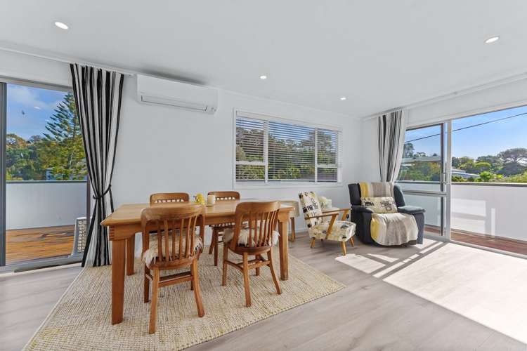 1/662 Beach Road Browns Bay_10