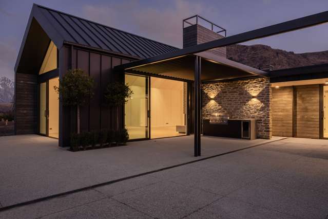 207 Littles Road Dalefield/Wakatipu Basin_2