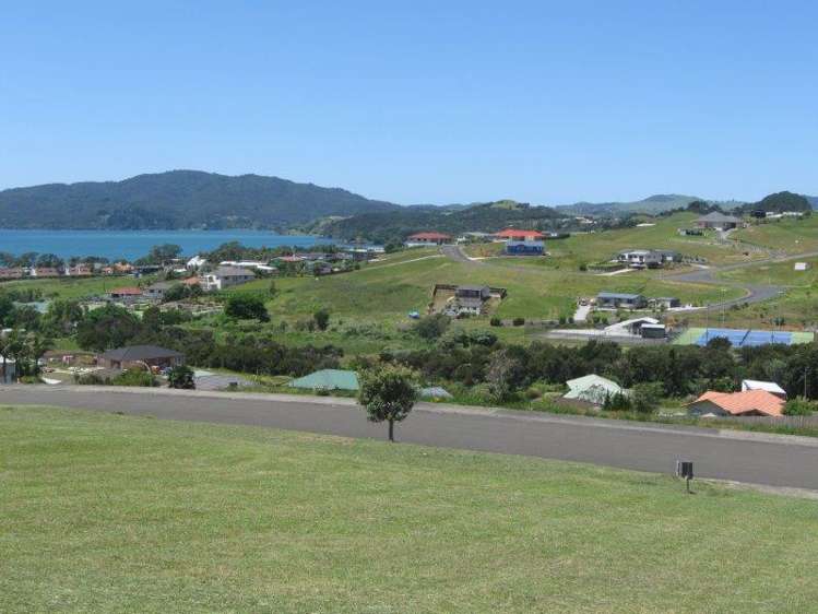 8 Banksia Road Cable Bay_8