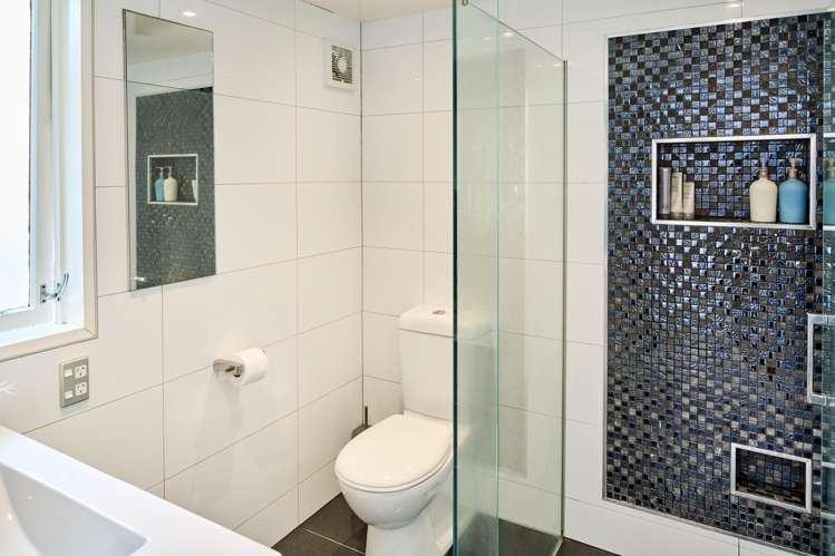 25 Eskdale Road Papakowhai_13