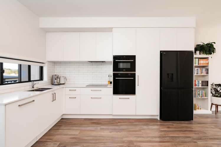 8C Cheese Factory Lane Brookfield_4