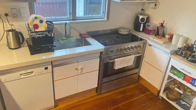 211 Omata Road Spotswood_2