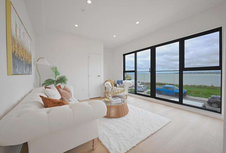 67 Harbourside Parade Hobsonville_10