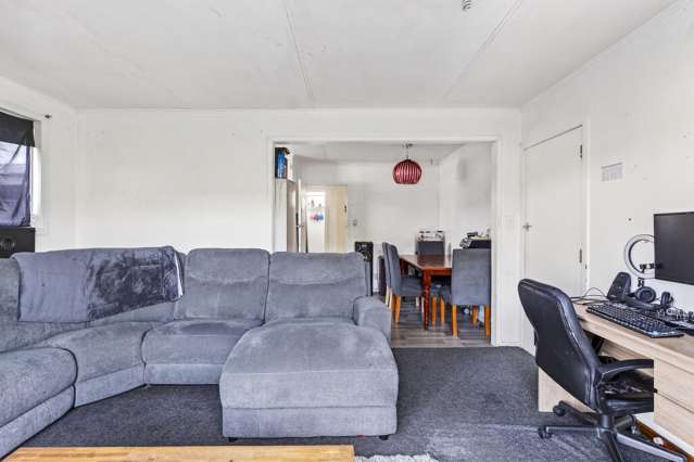 72 Tyndall Road Outer Kaiti_3