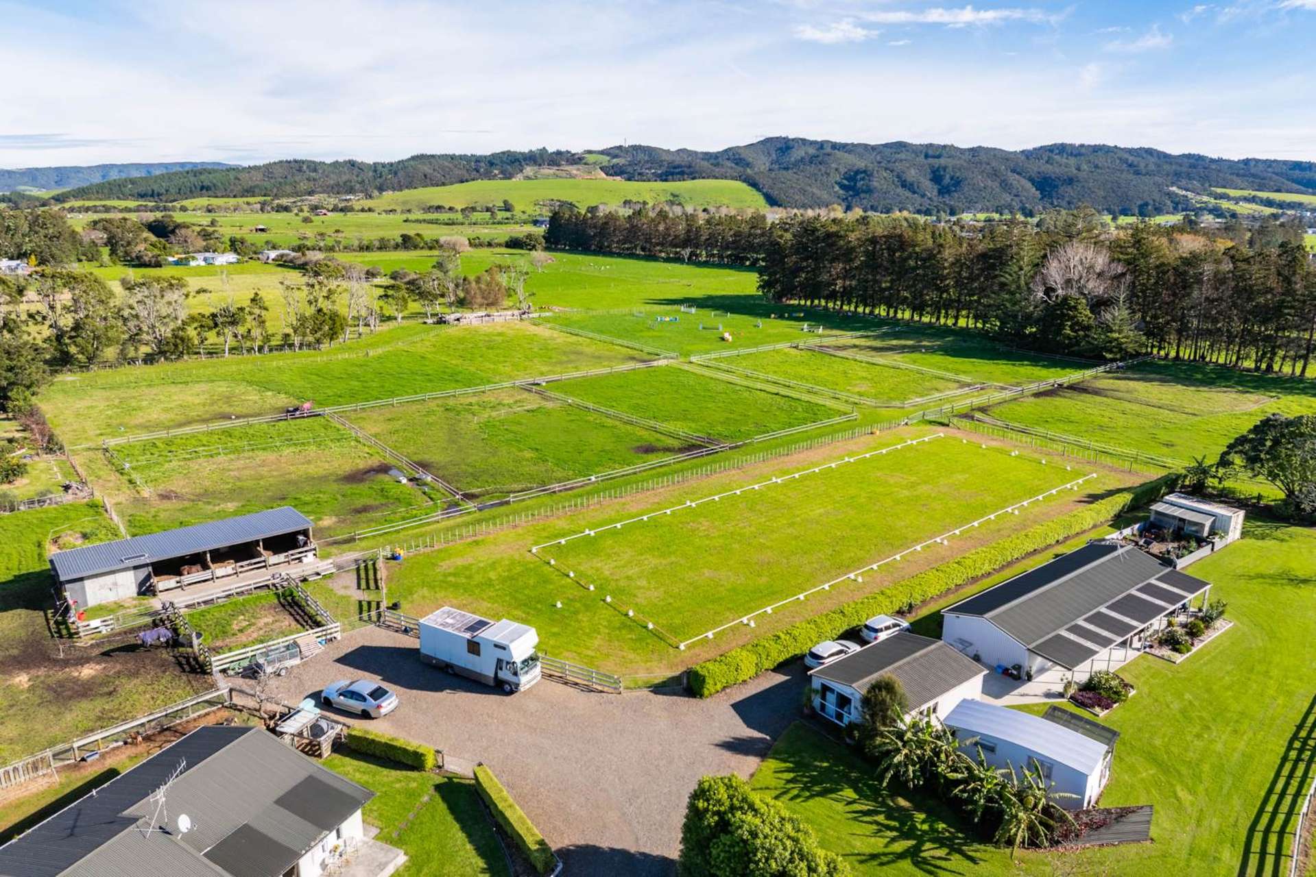 712 One Tree Point Road One Tree Point_0