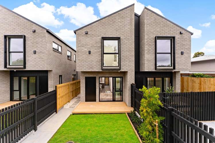 133 Riverpark Crescent Henderson_20