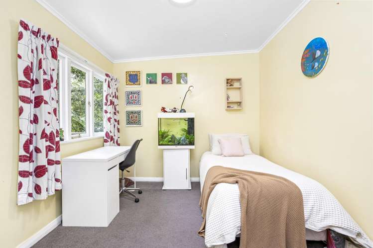 10 Turanga Road Henderson Valley_10