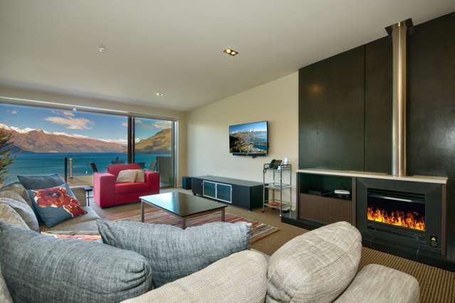 Unit 1 LakeRidge Apts, 51 Thompson Street Queenstown_1