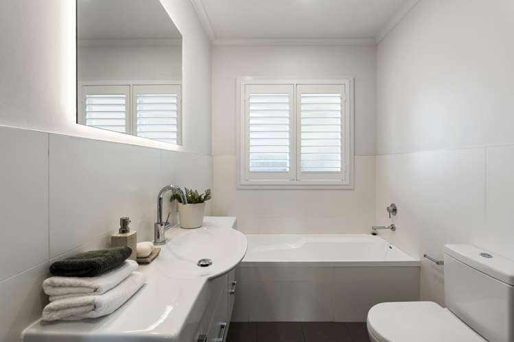 31 Long Drive St Heliers_14