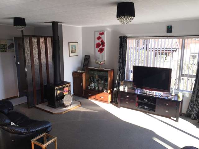 32 Pokapu Street Titirangi_2