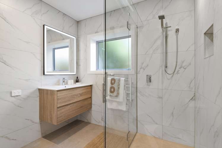 10b Panorama Road Clifton_16