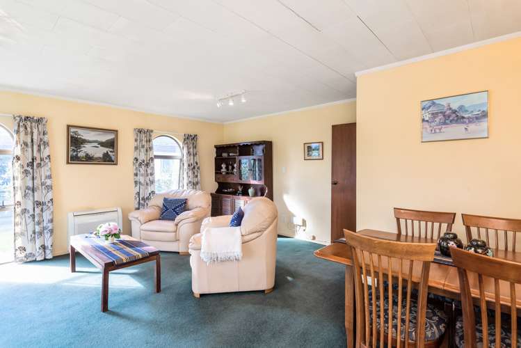 1/118 Hillcrest Road Raumati Beach_11