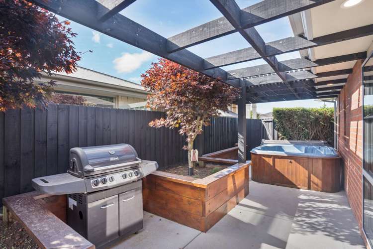 31a Mataroa Place Parklands_15