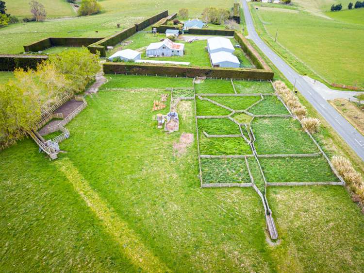 876 Rolling Ridges Road Levels Valley_5