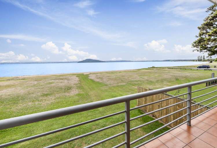 2/27 Willow Avenue Hannahs Bay_11
