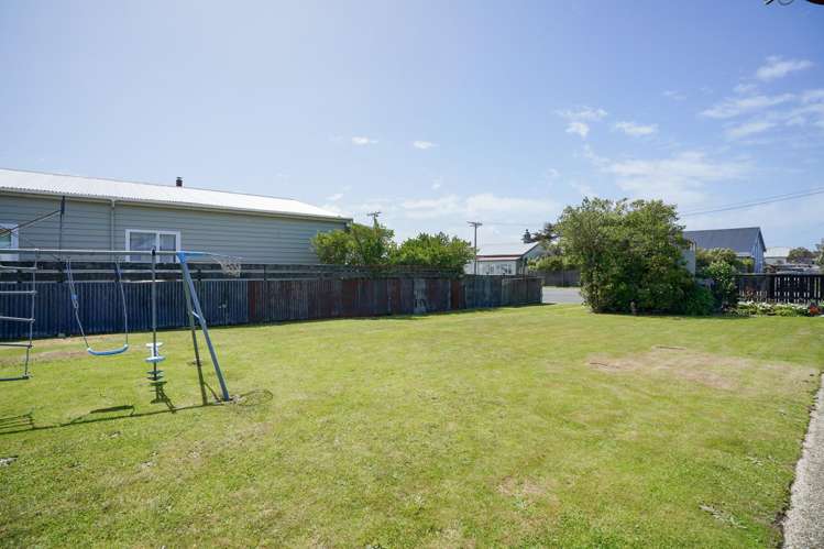 25 Burrows Street Bluff_48