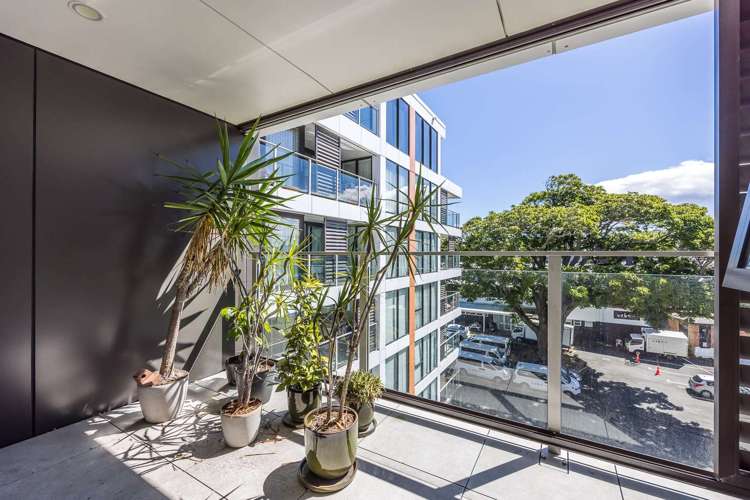 407/10 Lion Place Epsom_15