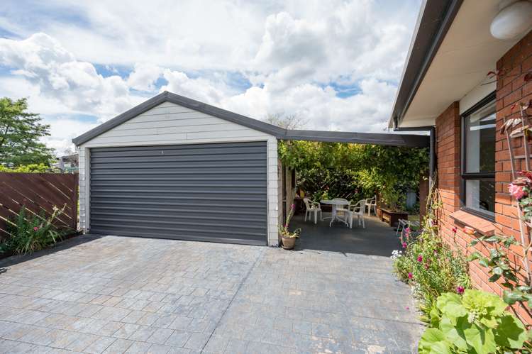 21 Reeves Street Stoke_16