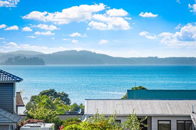10 Hinemoa Place Snells Beach_2