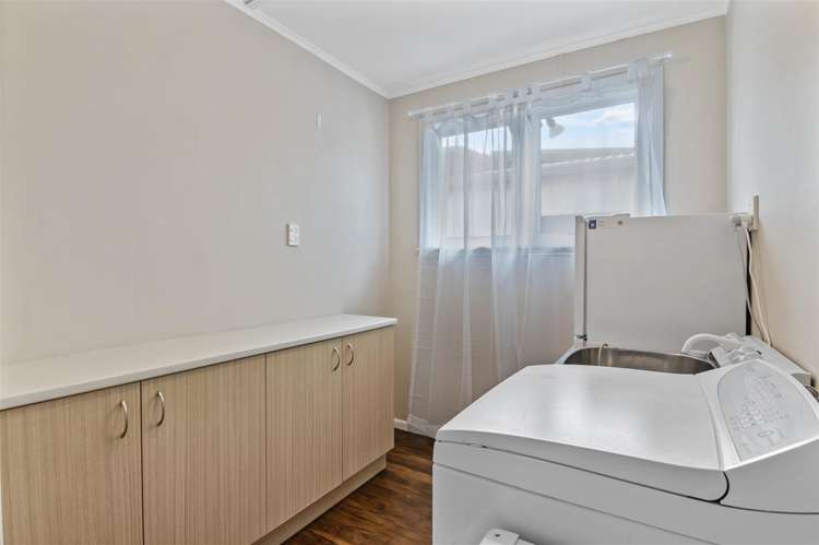 249 Clayton Road Pukehangi_9