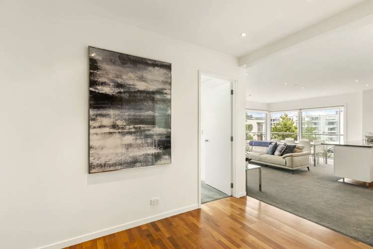 304/125 Customs Street Auckland Central_10