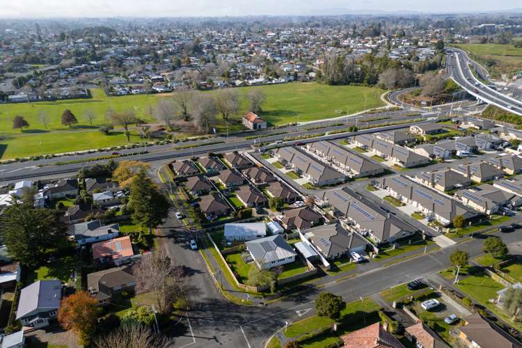 42 Fox Street Hamilton East_21