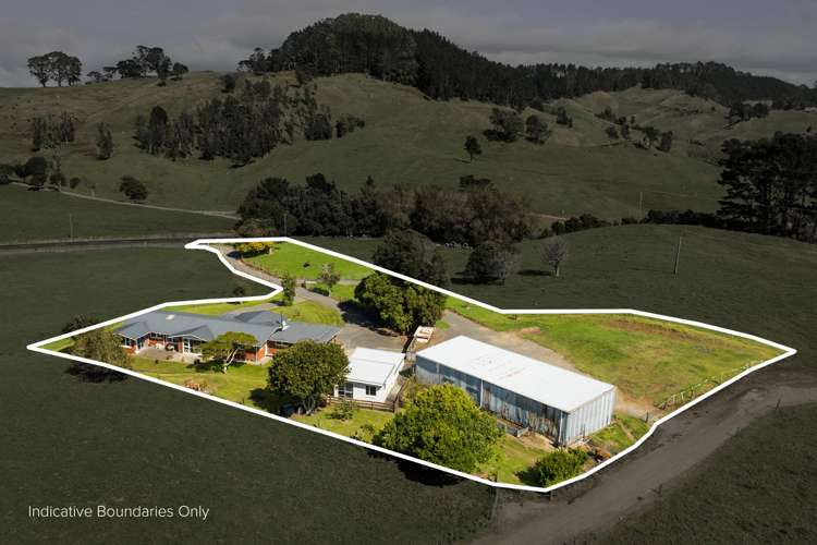 458 Trig Road North_1