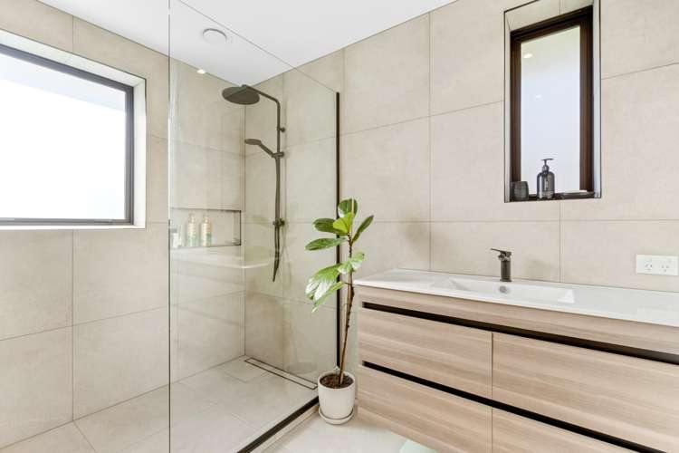 31 Hocken Street Kenmure_13