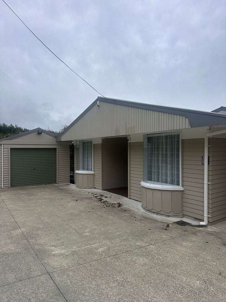 20 Old Loop Road_0