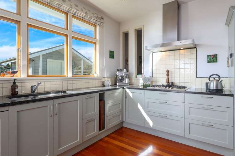 364 The Coastal Highway Redwood Valley_14